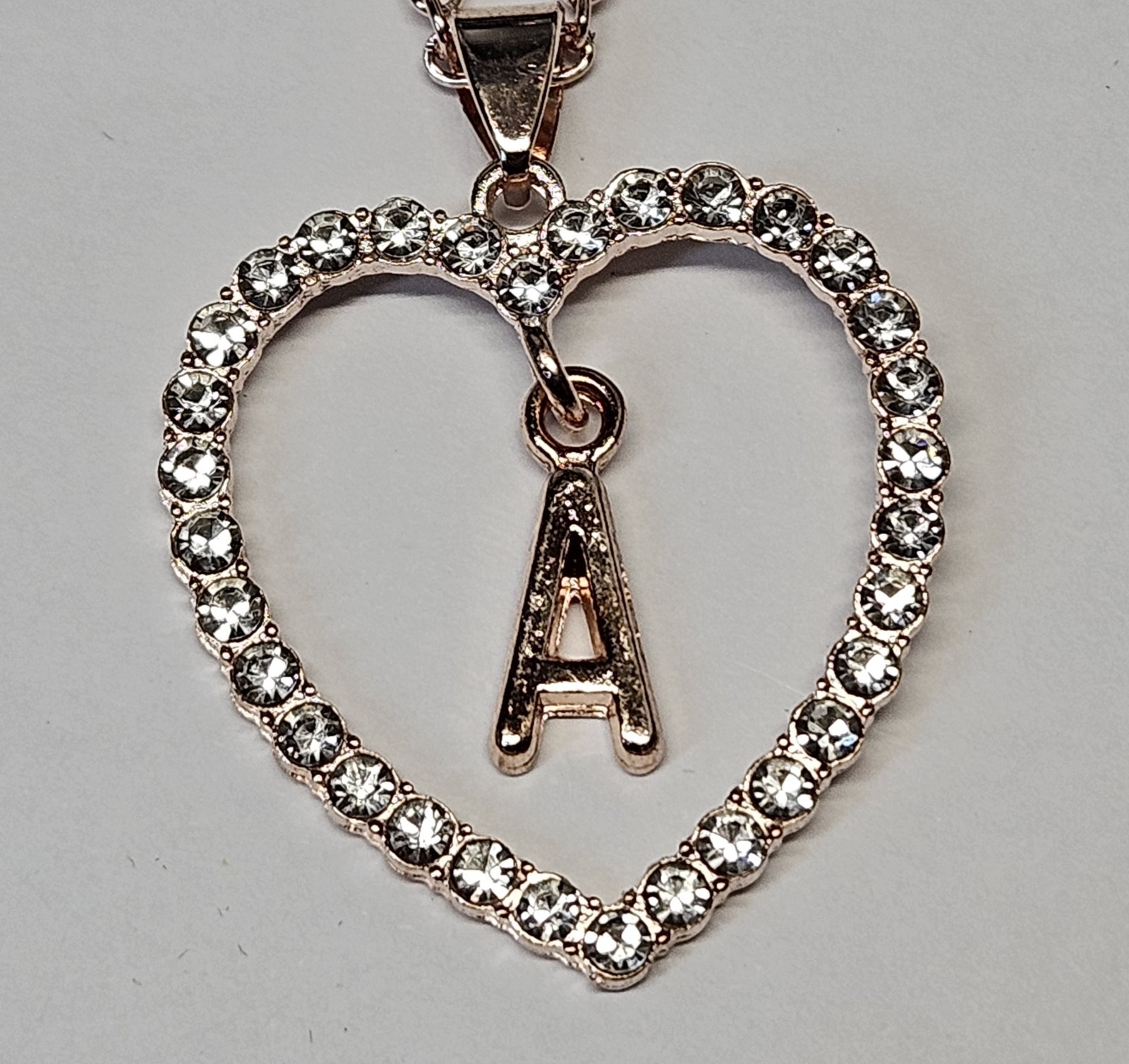 Letter Heart Necklace – Rose Gold Pendant Crystal Rhinestone Inital Charm Bling