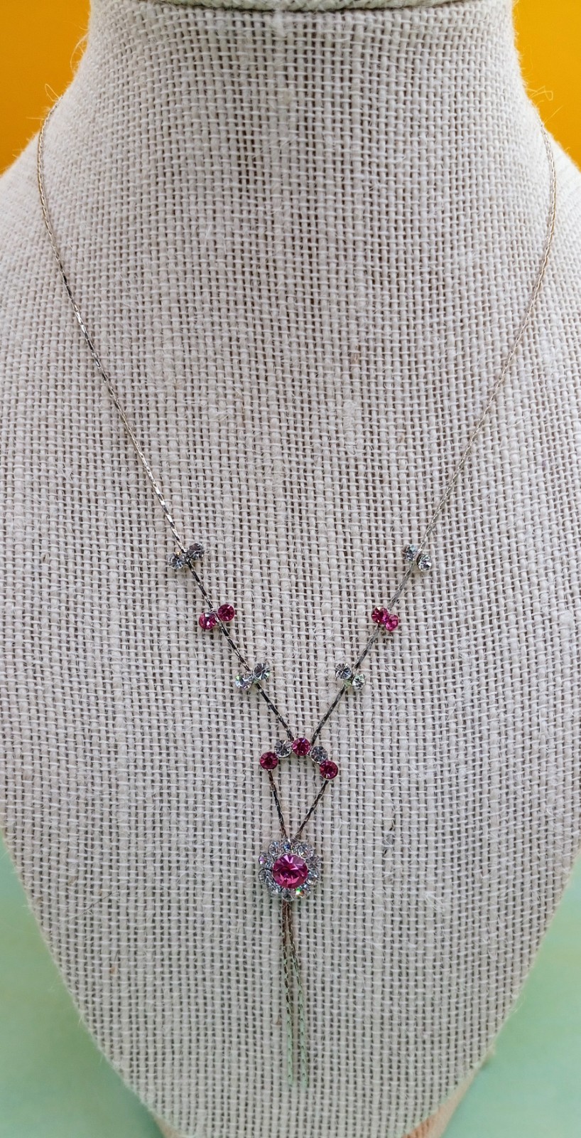 SPlated Ydrop Necklace WPink&White/ColorLess Rhinestones Flower Shape Drop