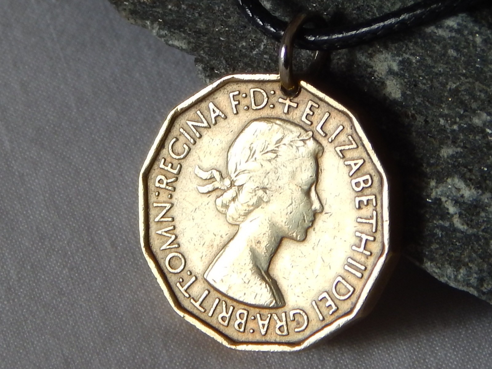 Antique 1953 Great Britain Coin Pendant Necklace Portcullis Chains & Crown #17