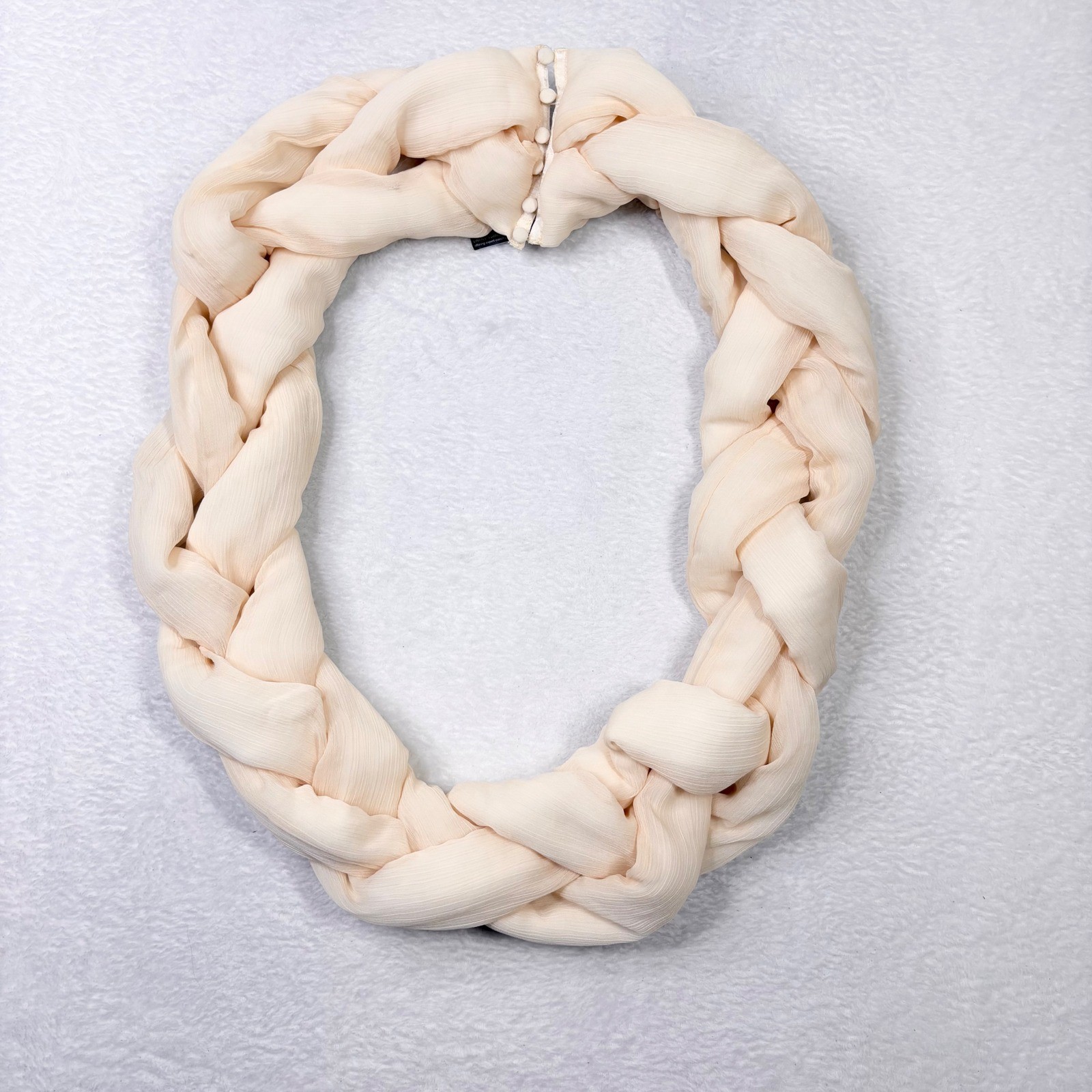 Reigns by Savannah Fellers The Estelle Braided Chiffon Necklace Ivory One Size