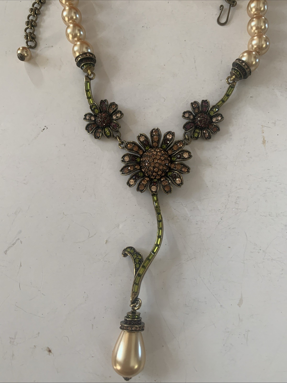 Heidi Daus Necklace Crystal Sunflower Y-Drop Champagne Faux Pearls Excellent