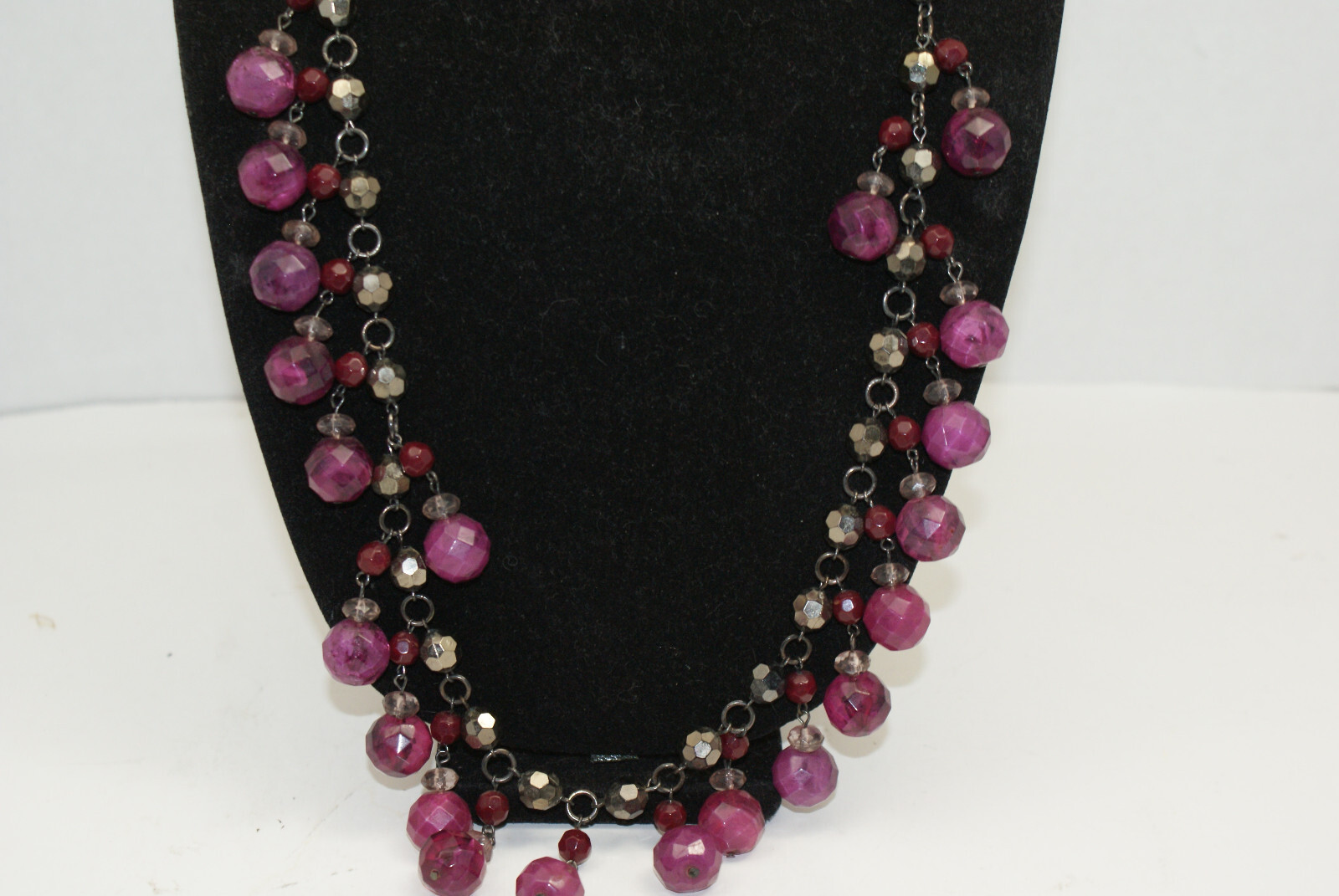 Multistrand Layered 18″ to 32″ Gun Metal Black Purple Red Beaded Necklaces Lot 4