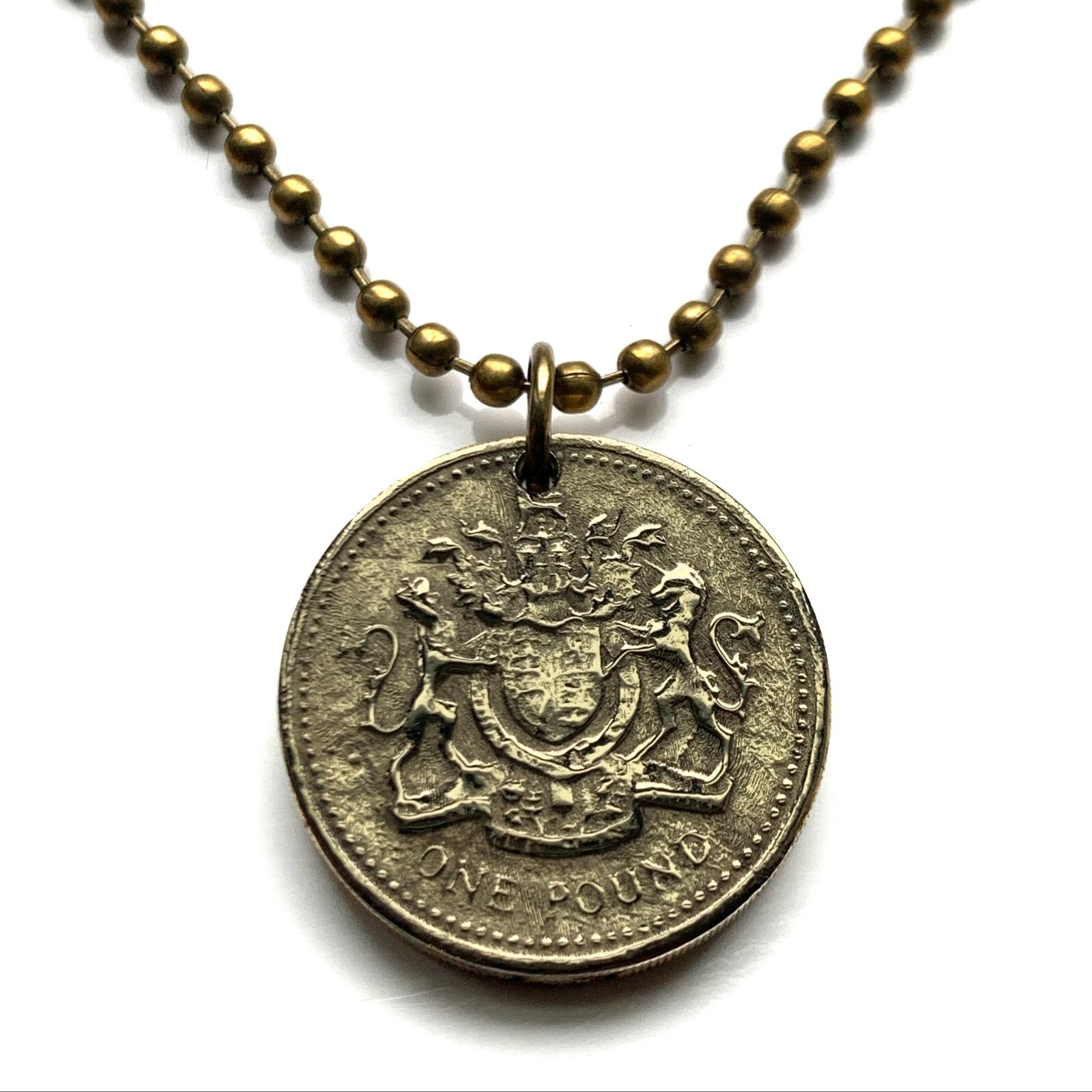 1993 United Kingdom Great Britain 1 Pound coin pendant British royal arms 001683