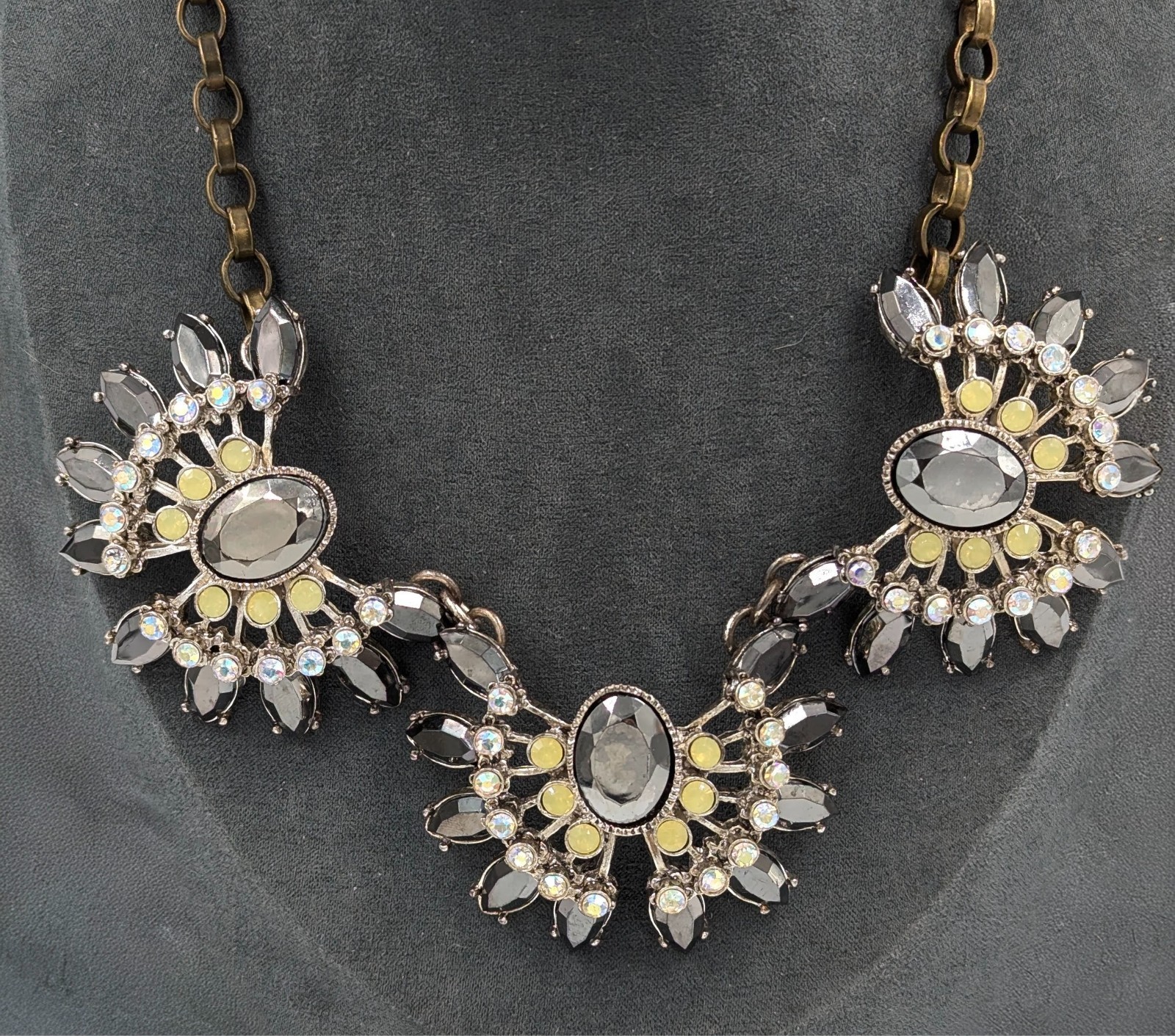 Betsey Johnson Whiteout Collection Necklace Black Clear Grey Art Deco Inspired