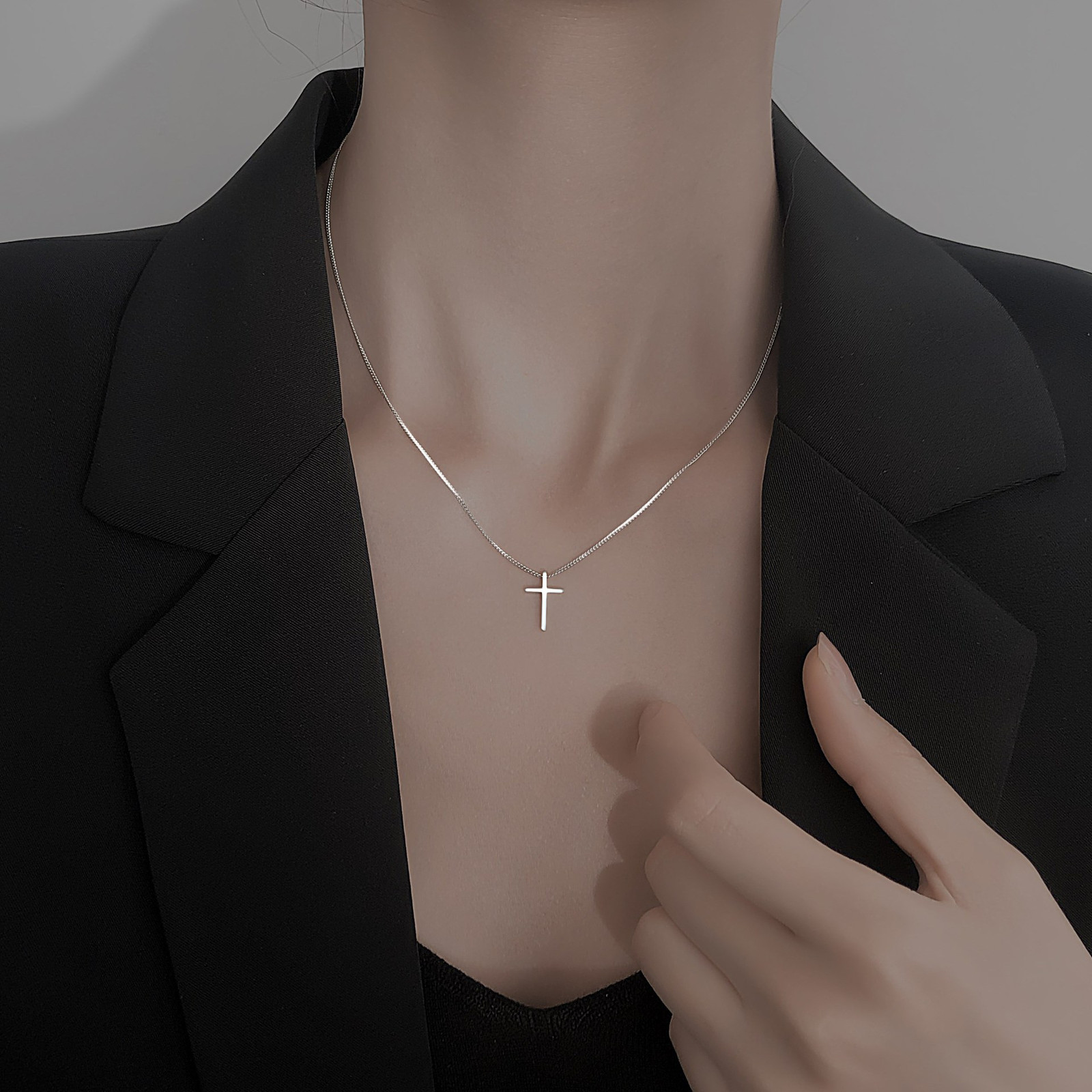 Stainless Steel Cross Plain & Simple Pendant Adjustable Necklace For Men Women