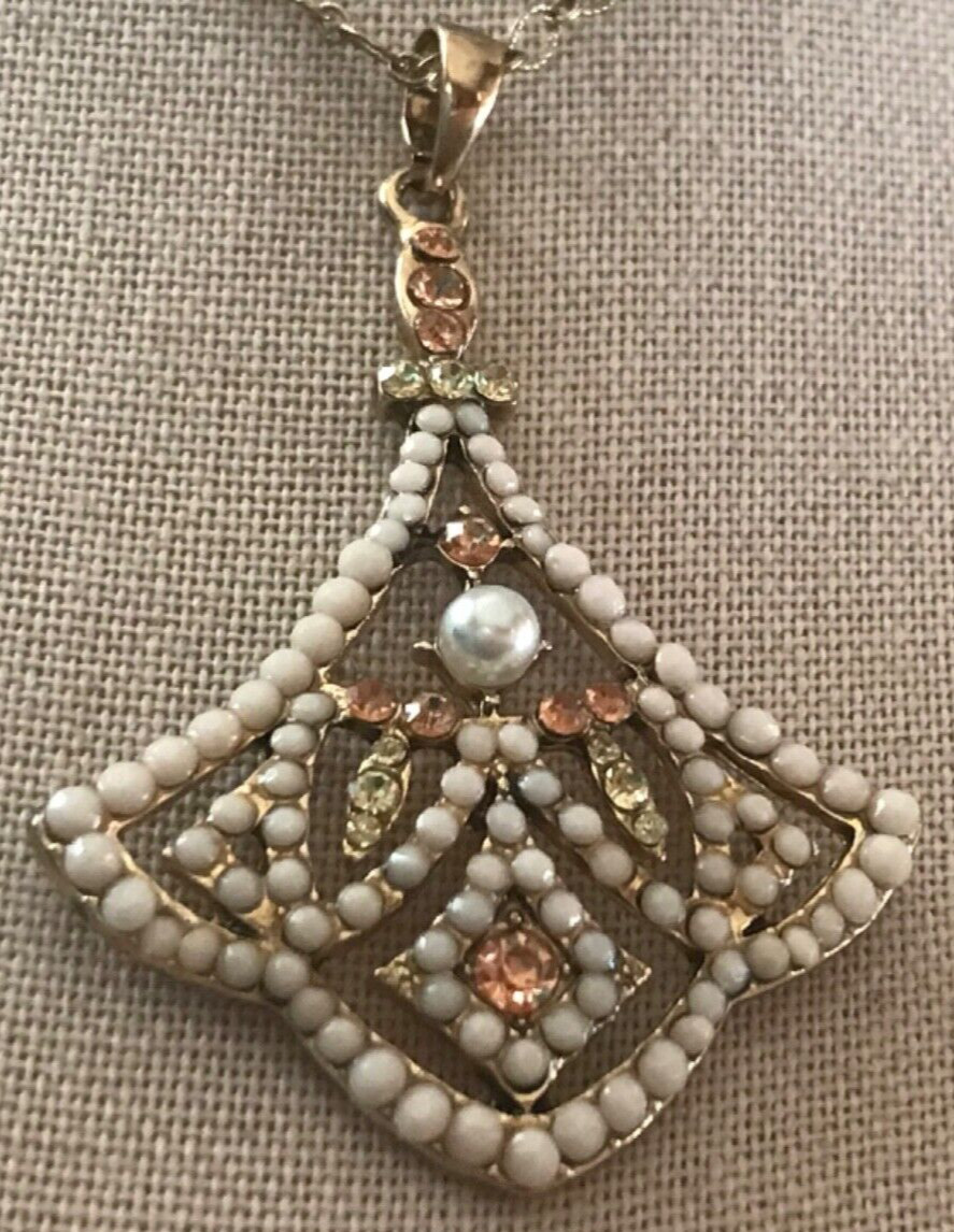 Plunder Gold Tone Pink and clear Rhinestone faux pearl Pendant Necklace