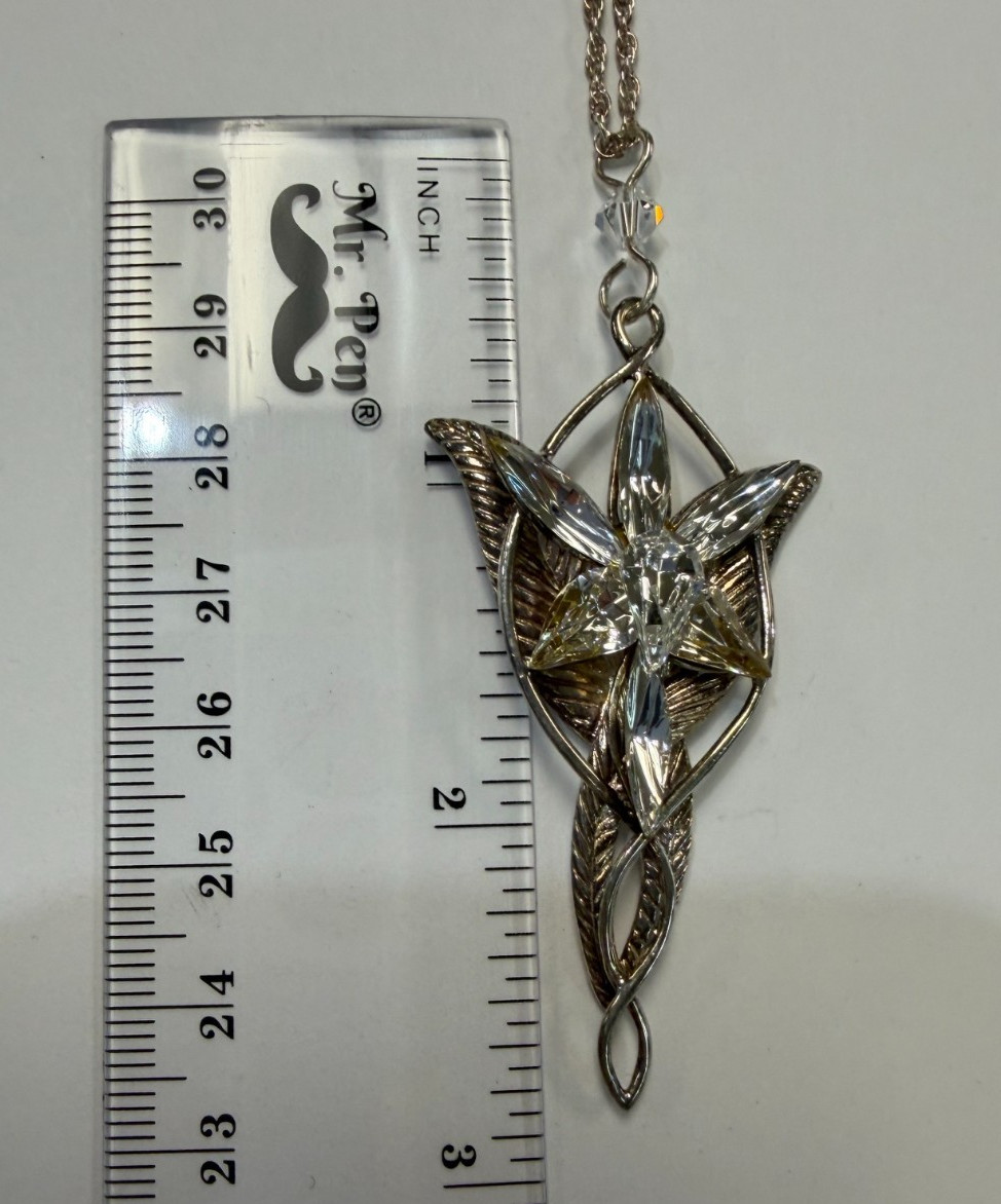 The Noble Collection Lord of the Rings Arwen Evenstar Pendant – Sterling Silver