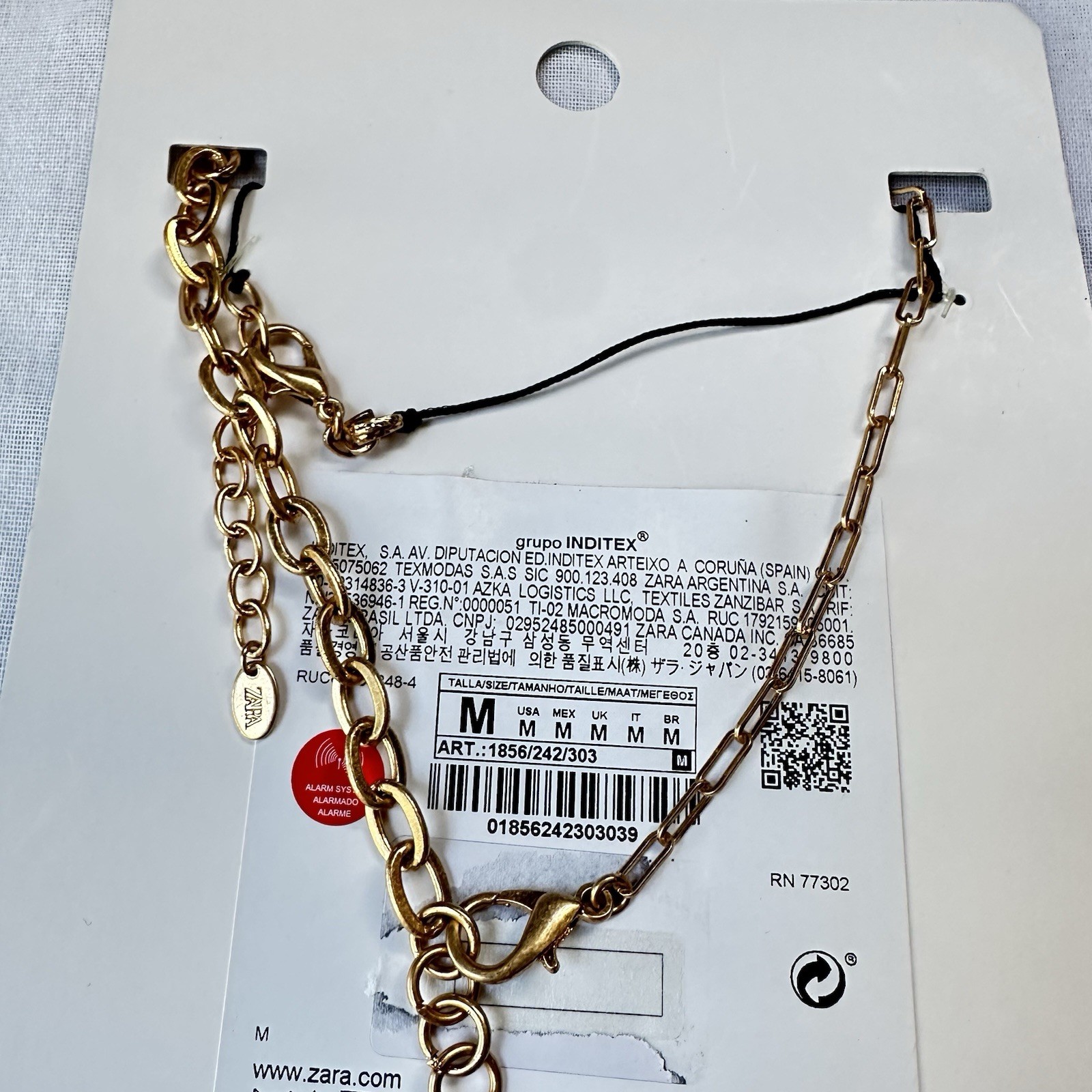 New Zara Pack of Two Vase Necklaces 1856/242 Gold Black