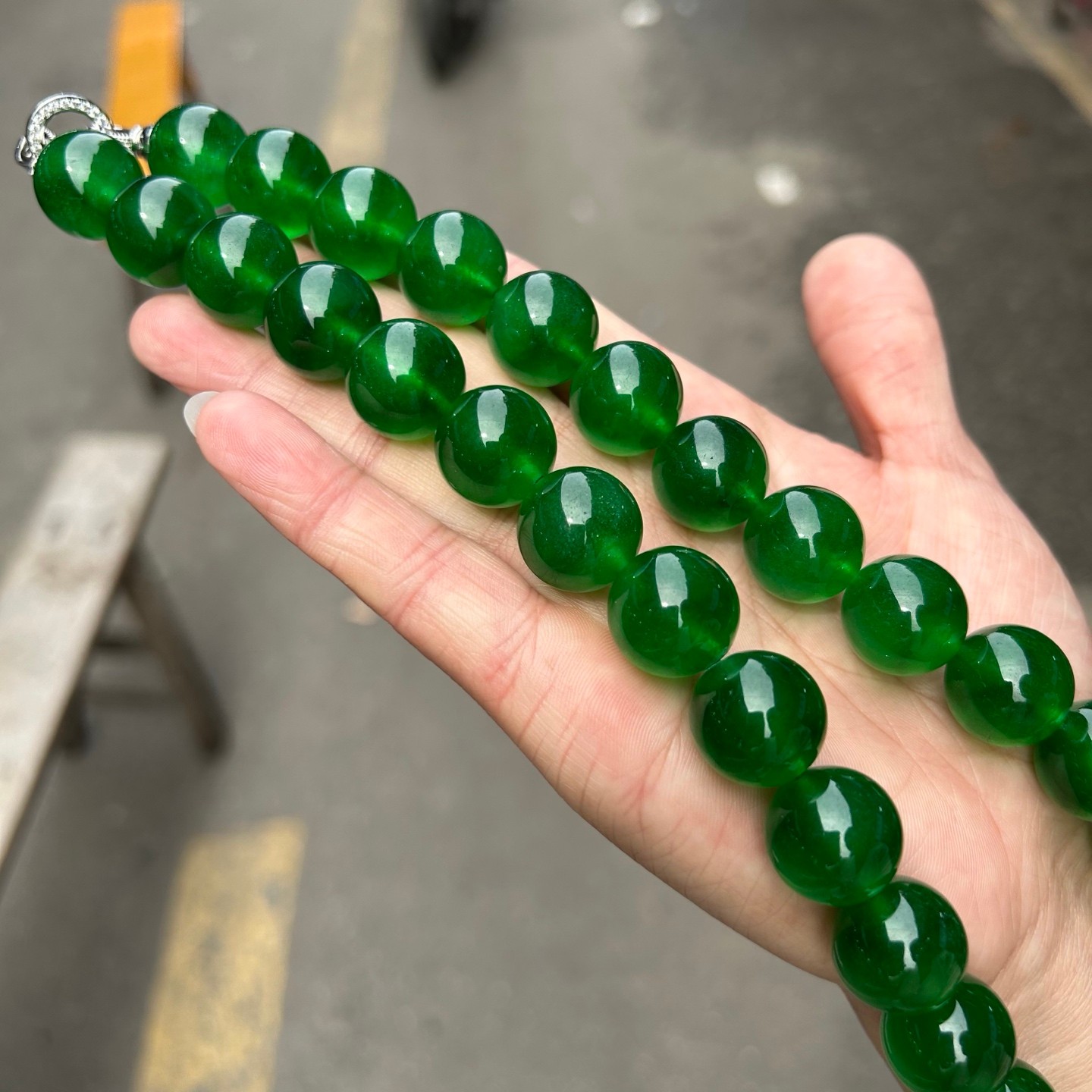 Luckly 17mm Nature round ice Green Burmese Jade Jadeite beads amulet Necklaces