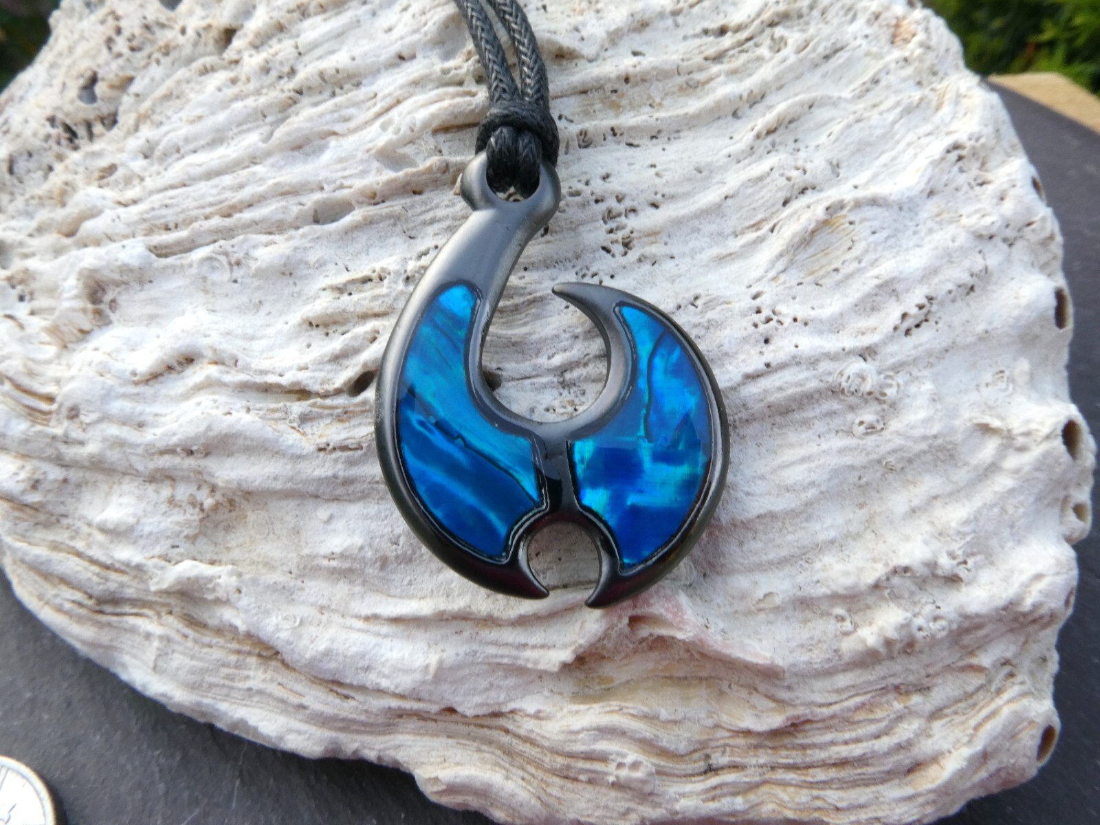 New Zealand Abalone Paua Shell Maori Koru Pendant 18″/46cm Black Cord Necklace