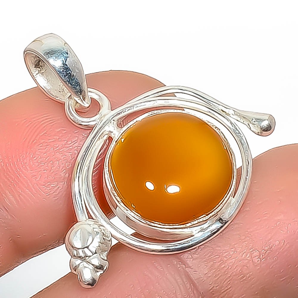 Natural Carnelian – Brazil Gemstone 925 Silver Plated Pendant 1.17″ T61