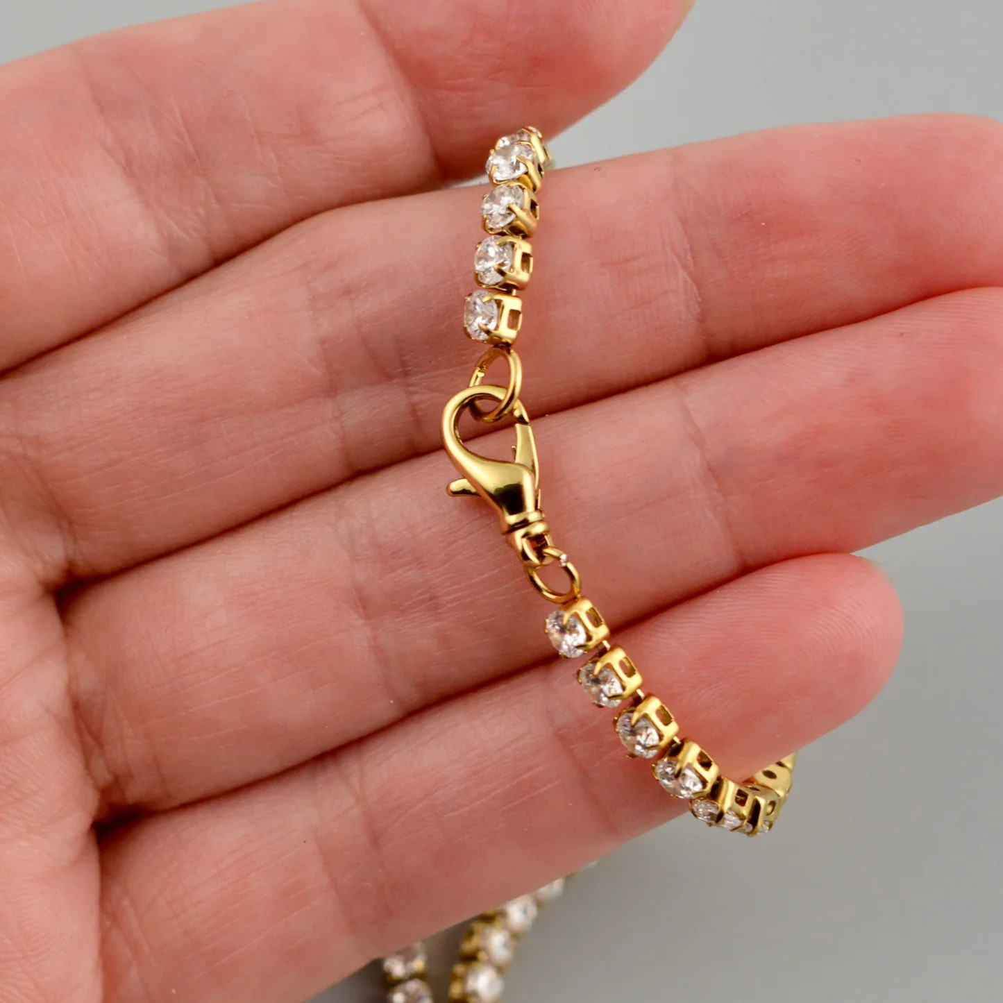 17″ Gold Stainless Steel Tennis Chain Necklace Oval CZ Charm Rhinestone Sparkle