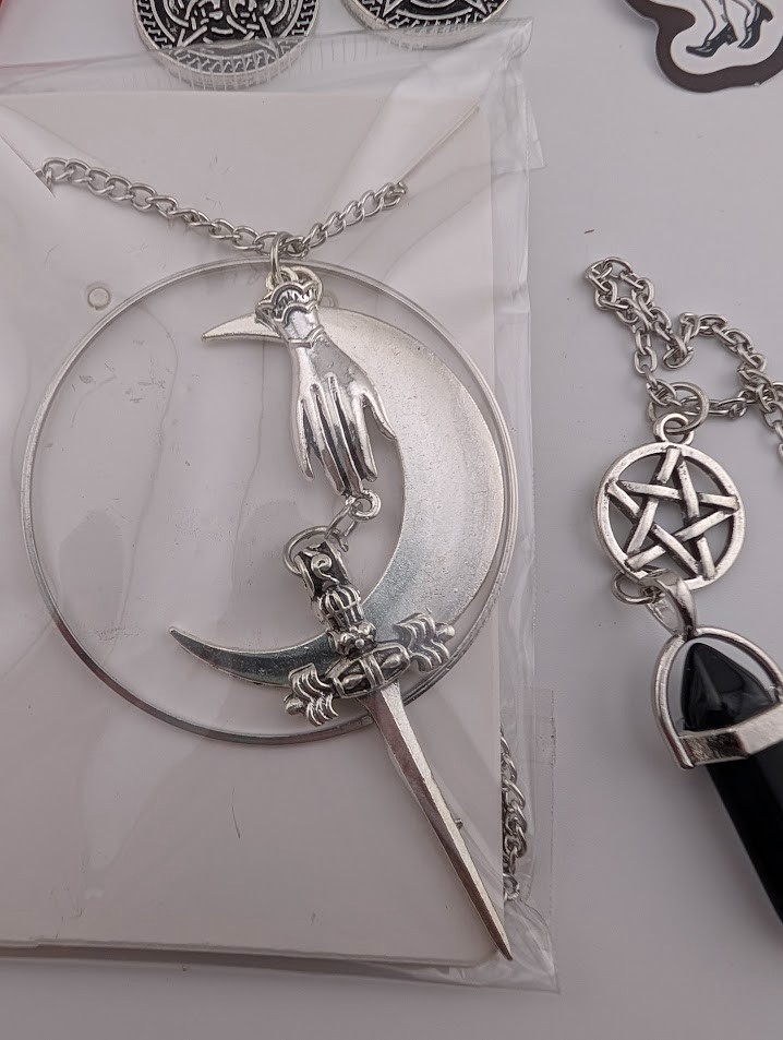 10pc GOTHIC WITCHY JEWELRY LOT occult wiccan pentagram moon necklace earrings 5G