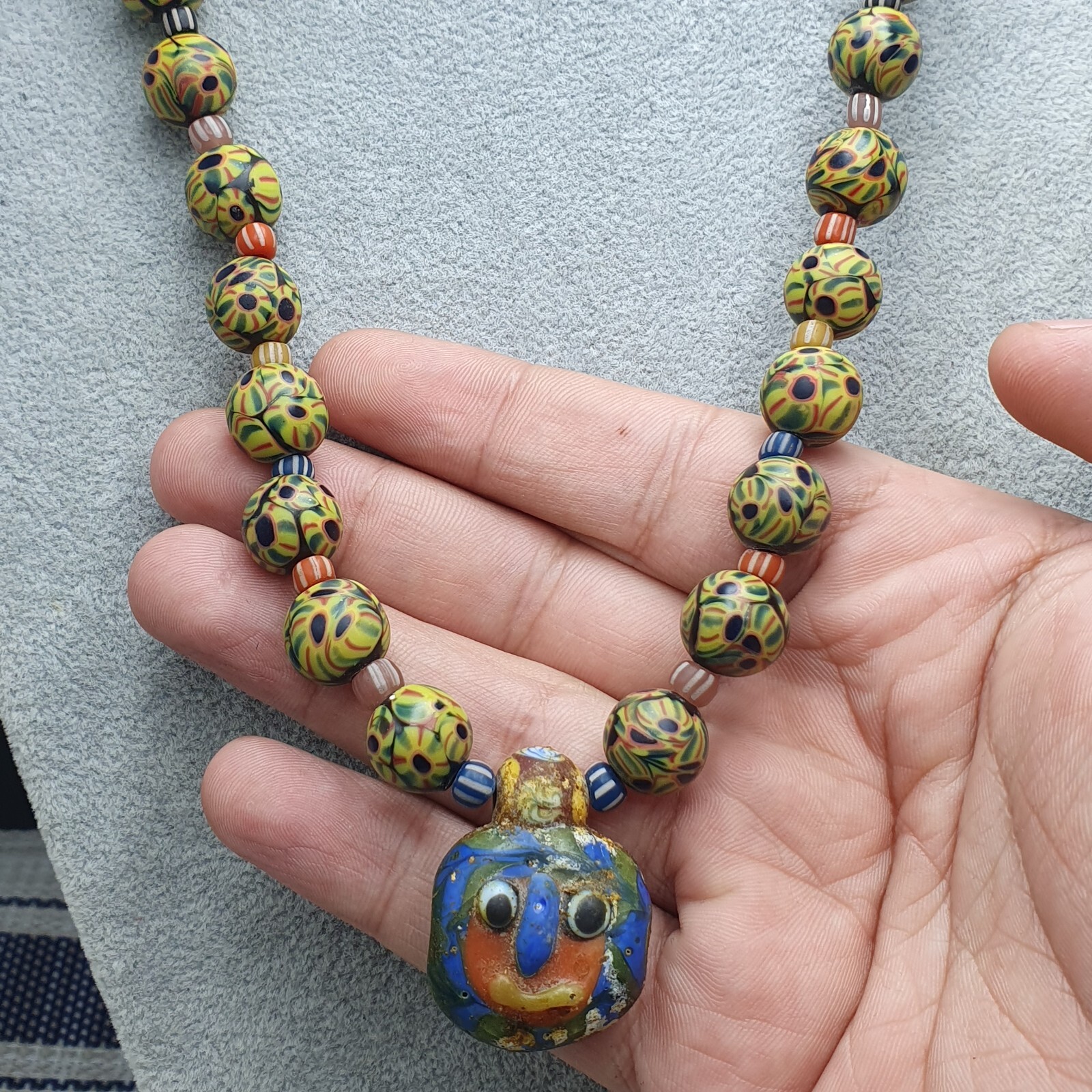 Stunning Vintage Venetian Style Eyes Glass With Old Face Glass Pendant Necklace