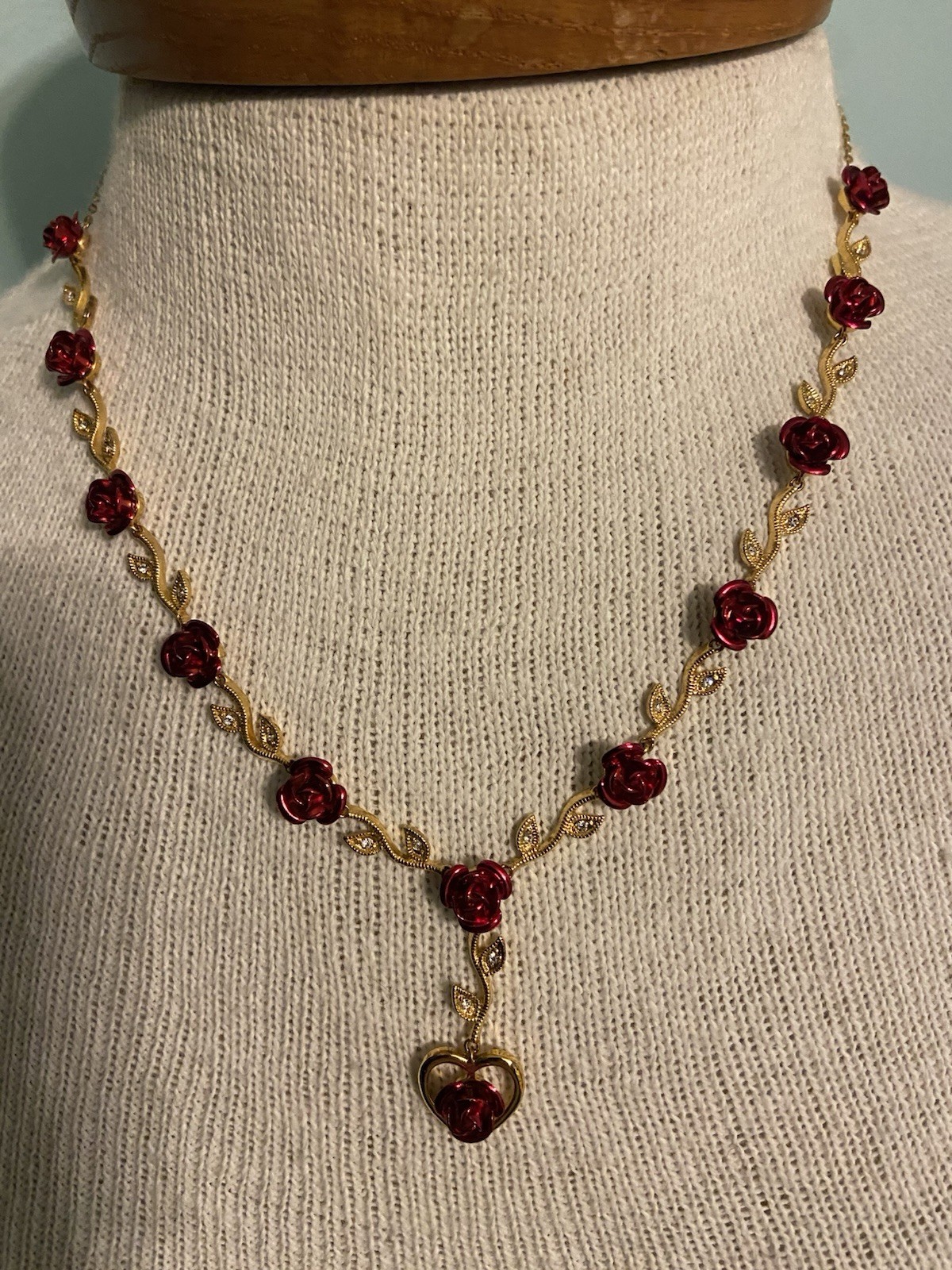 Danberry Mint Necklace Rose Y Drop 24kt Gold Plated Dozen Roses w/Box