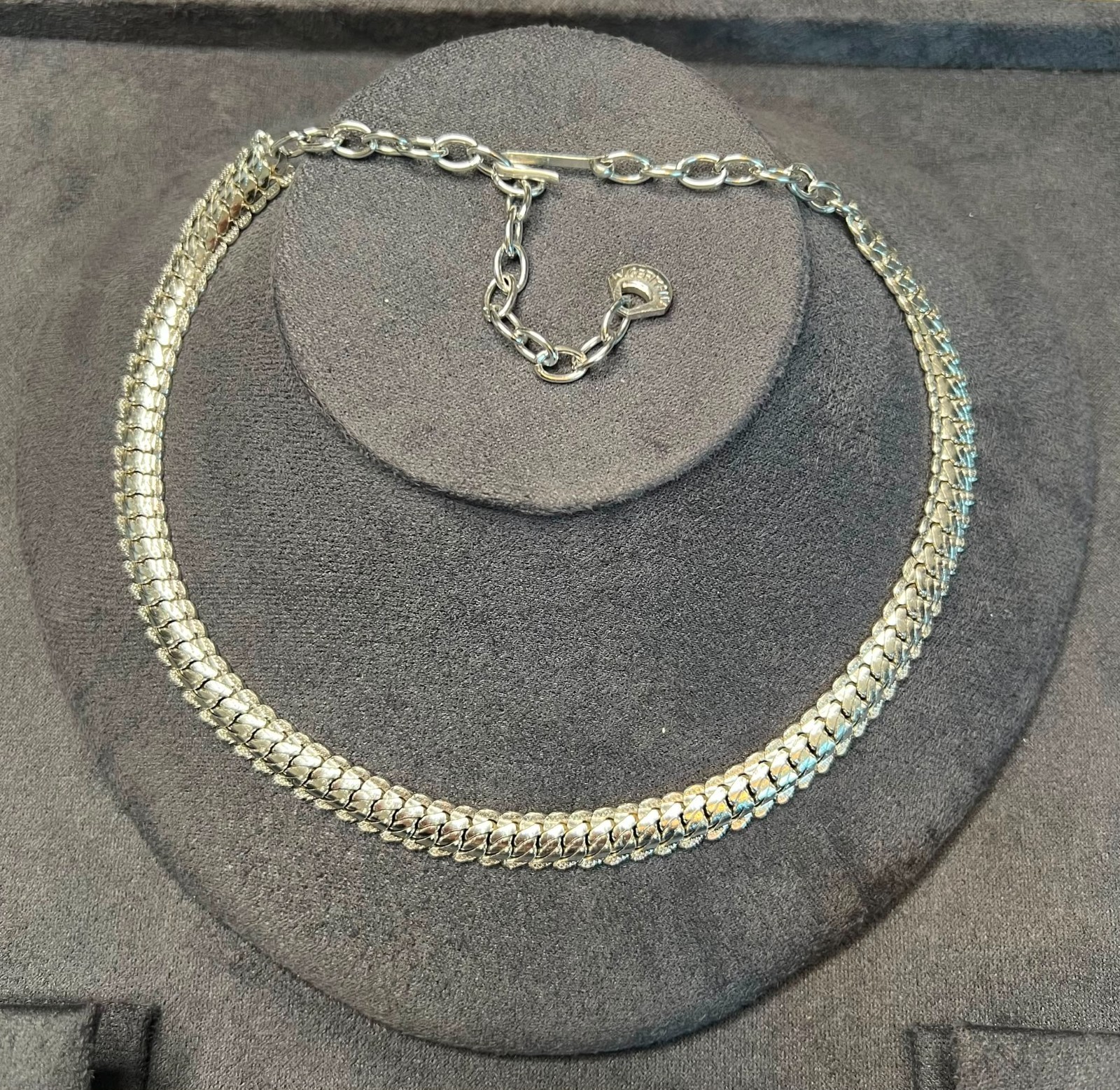 Vintage W. Germany Silver Tone Chainmail Choker Necklace FlatMesh Collar 32-40cm