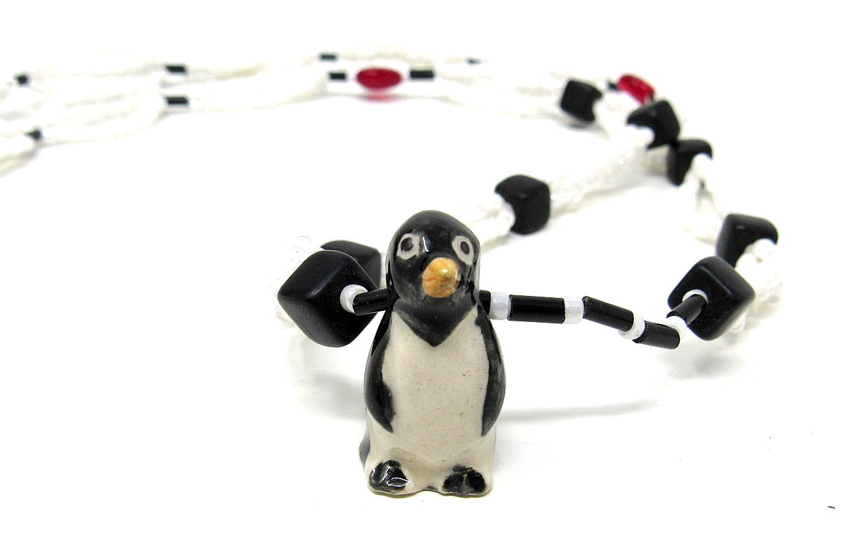 Penguin Beaded Necklace White Red Black Beads 12 inches No Clasp US Seller SNG