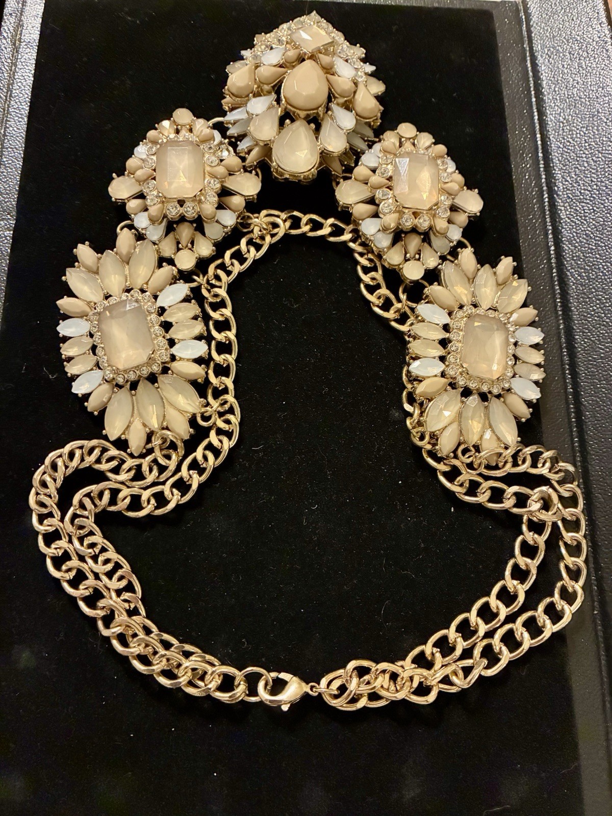J Crew Cream Floral Cluster Statement Necklace Gold Tone Bib Necklace Rhinestone