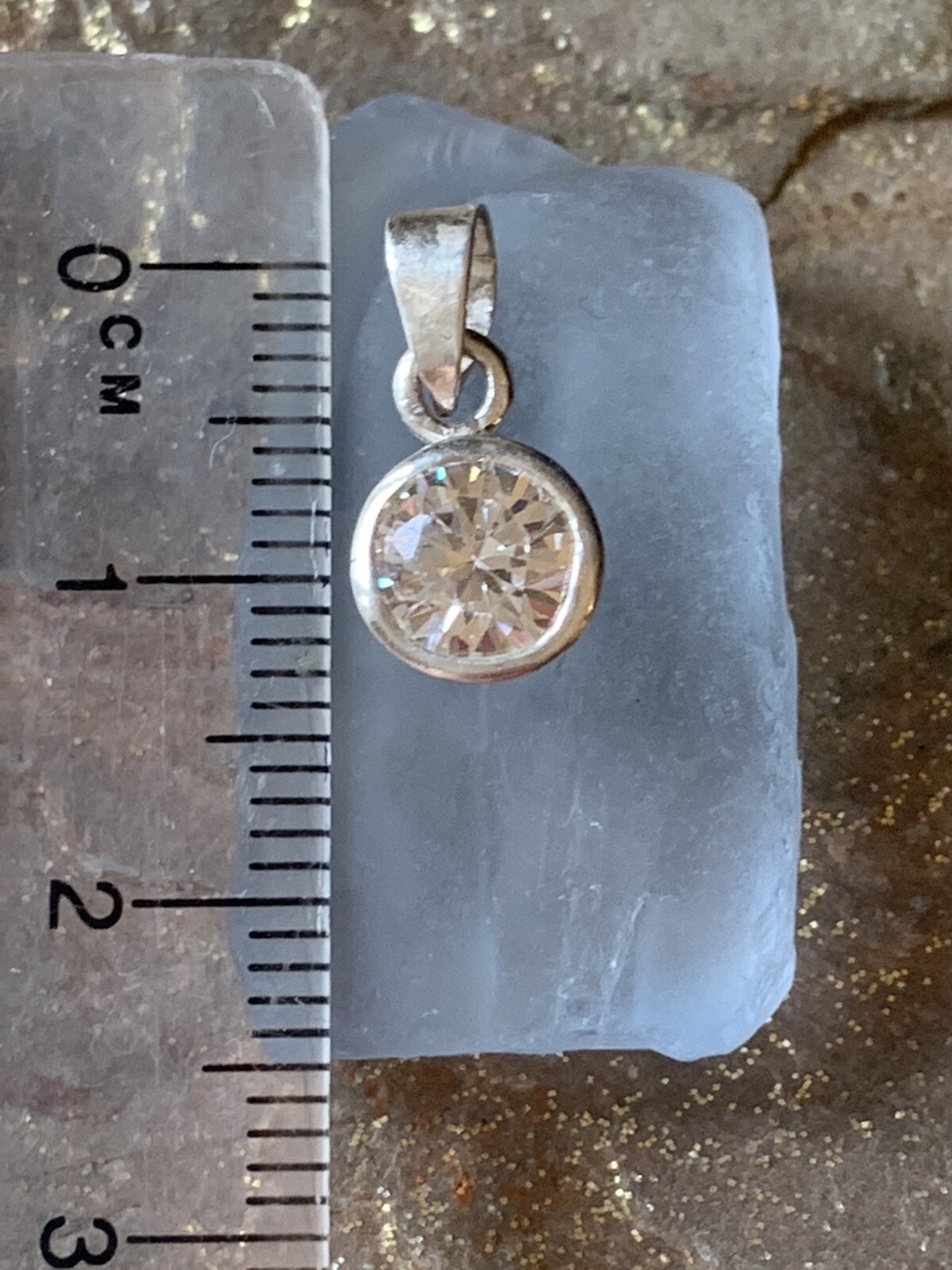 Sterling Silver 925 Round CZ Cubic Zirconia Engraved Pendant