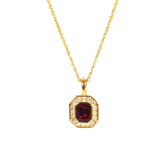 Roman Red Glass Clear Pendant Chain Necklace Gold tone Chain 17.75″