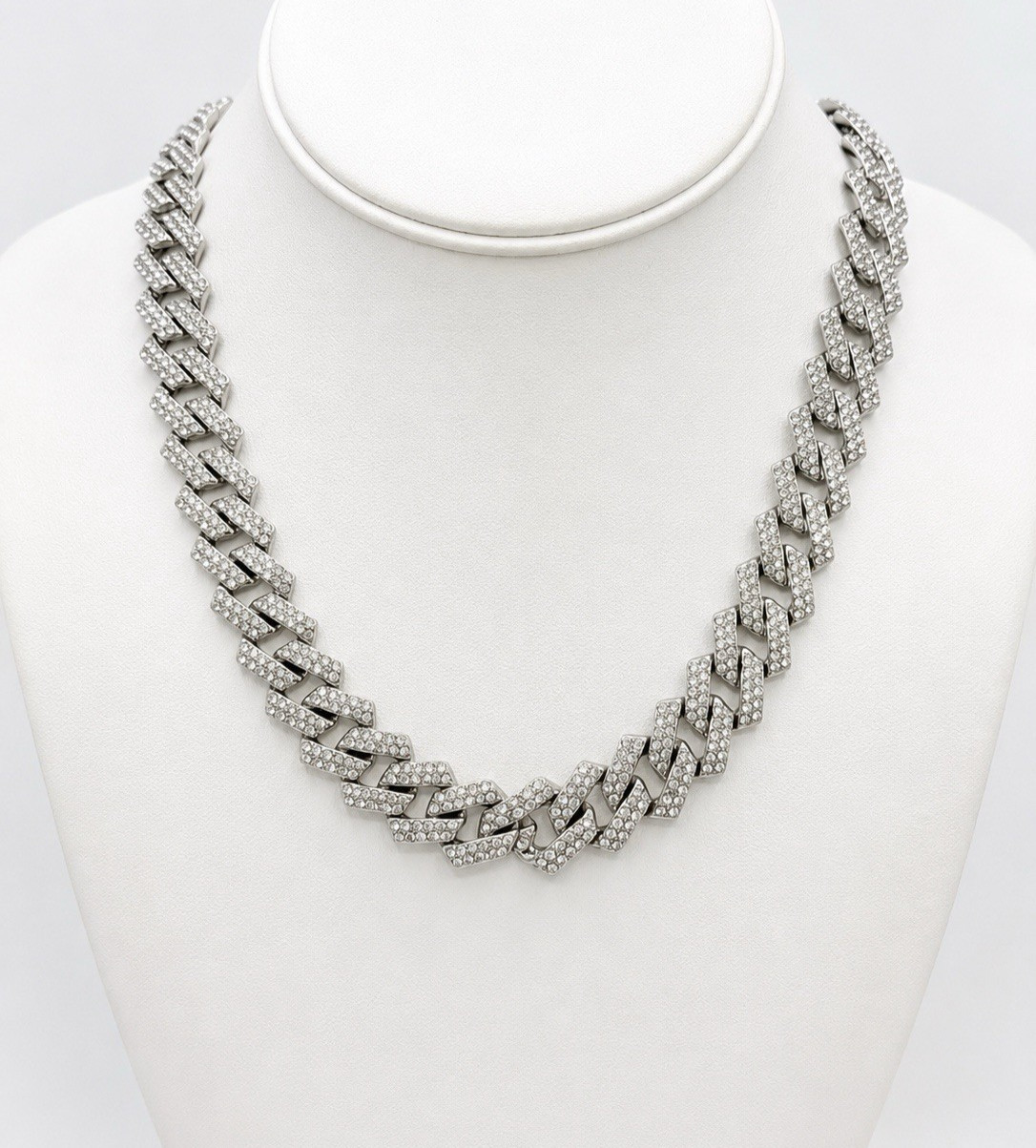 Silver Tone Pavé Bling Crystal Rhinestone Cuban Link Necklace 20″ NWOT