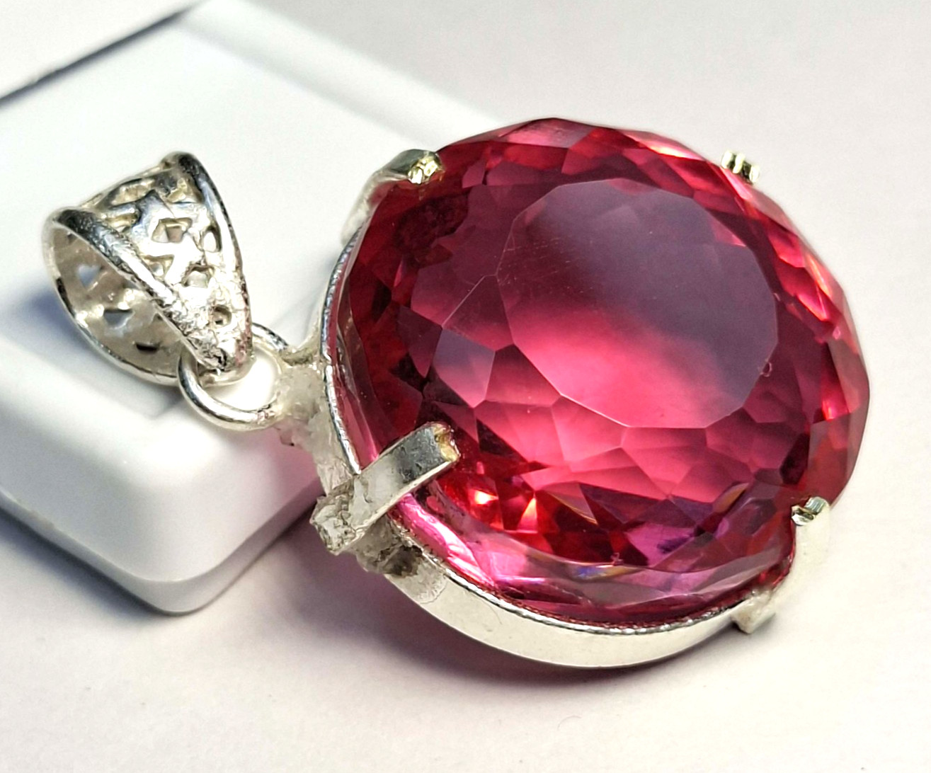 Flawless Pink Topaz Round Cut 87.90 Ct Lab-Created Gemstone EGL Certified SB918