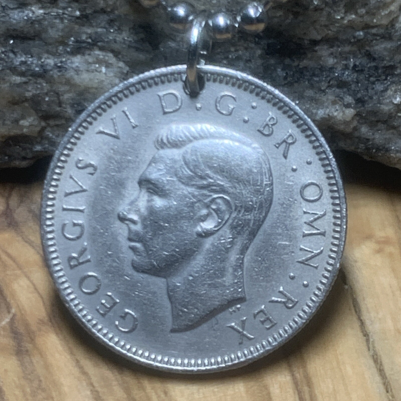 1947 United Kingdom 1 Shilling Coin Pendant. Unisex Necklace. Great Gift 🎁