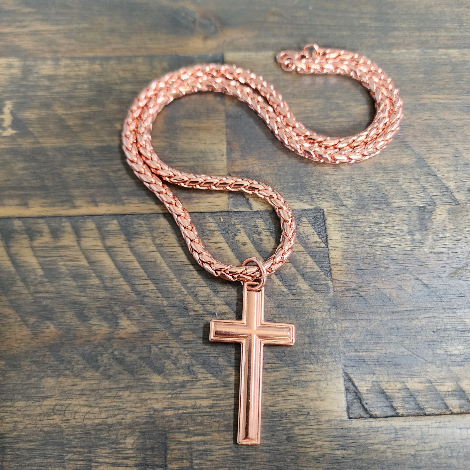 Pure Copper Cross Necklace with Dragon Bone ChainA timeless symbol of faith…