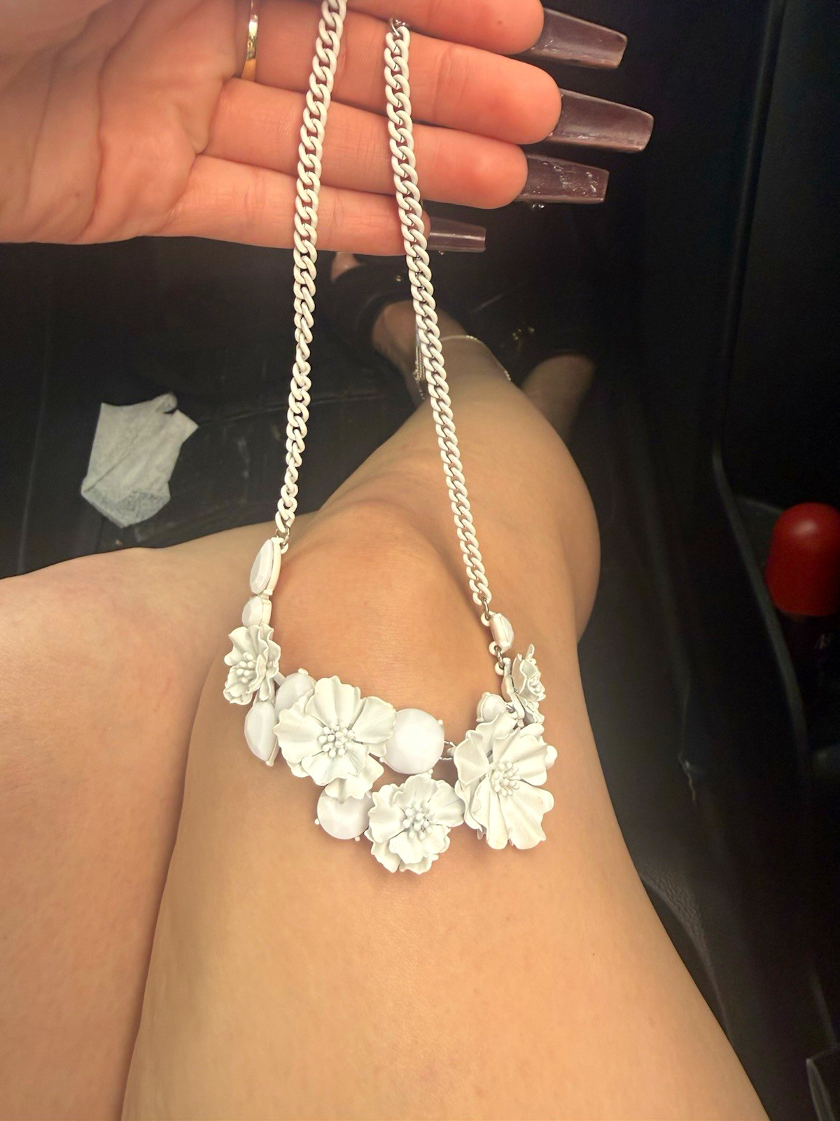 White Flower Statement Necklace Silver Tone Cuban Link Chain, No Stone