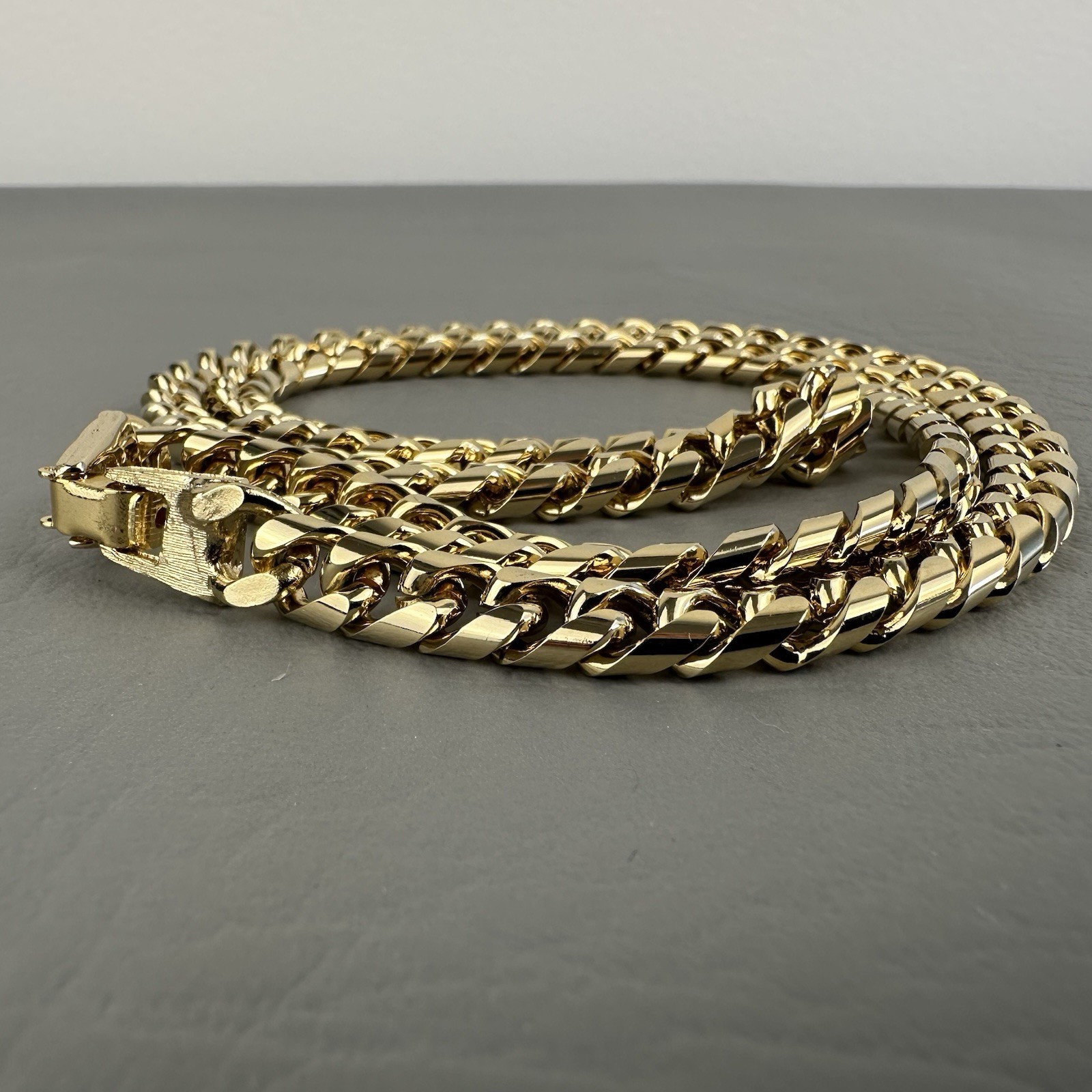 Vintage Necklace Gold Tone Flat Curb Chain Unisex Heavy 24″ 77g