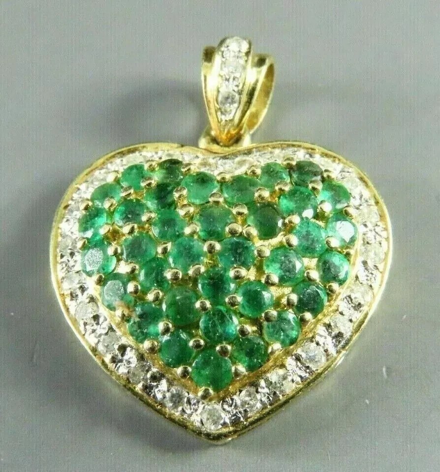 2.40Ct Round Cut Simulated Emerald Cluster Heart Pendant 14K Yellow Gold Plated