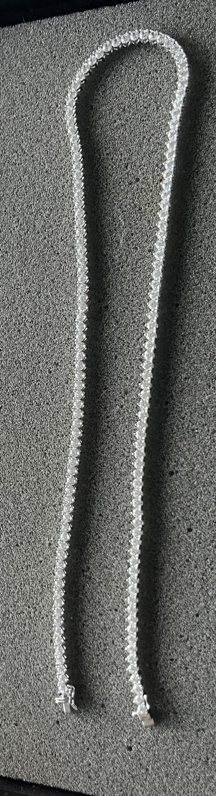 925 Sterling Silver / CZ Necklace China 23 grams 18 Inches Long
