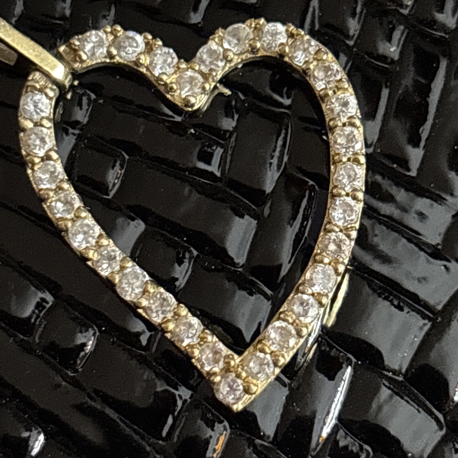 10K Yellow Gold And Cubic Zirconia Heart Pendant Valentine