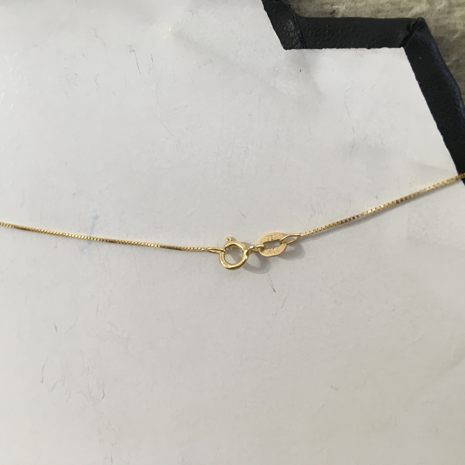 Beautiful 10k Yellow Gold 18” Black Hills Gold Butterfly Necklace 1.4g