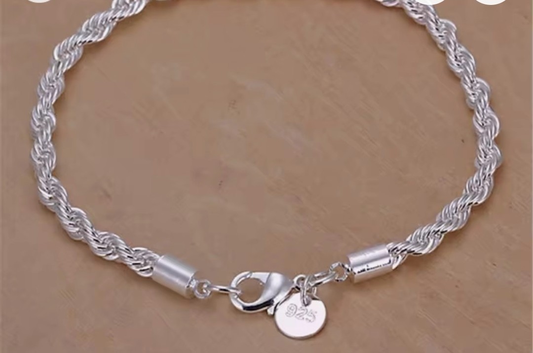 925 Sterling Silver Rope Chain Necklace, Signed, No Stone, Lobster Clasp