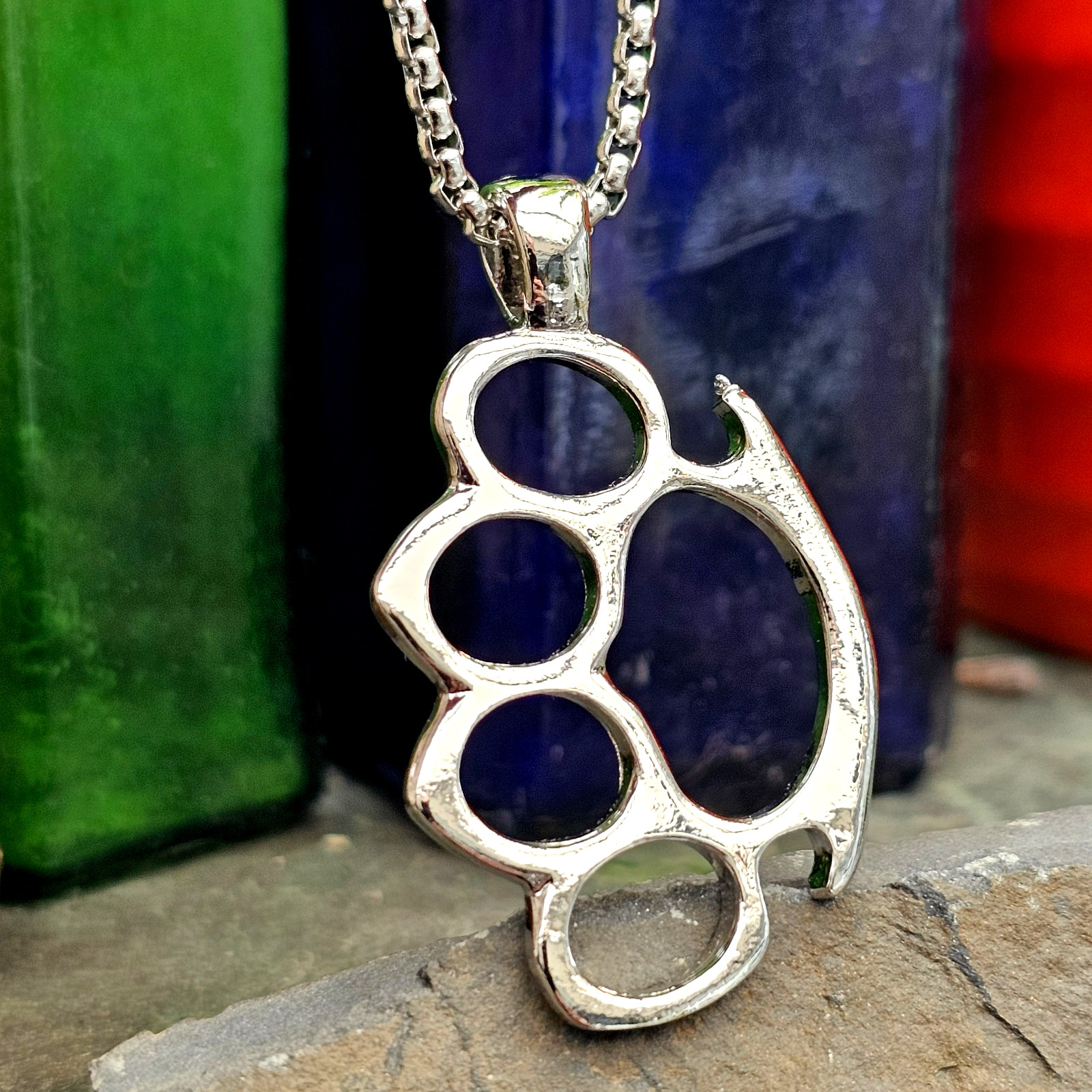 Knuckle Duster Pendant Brass Knuckles Venetian Chain Necklace Jewellery & Boxed