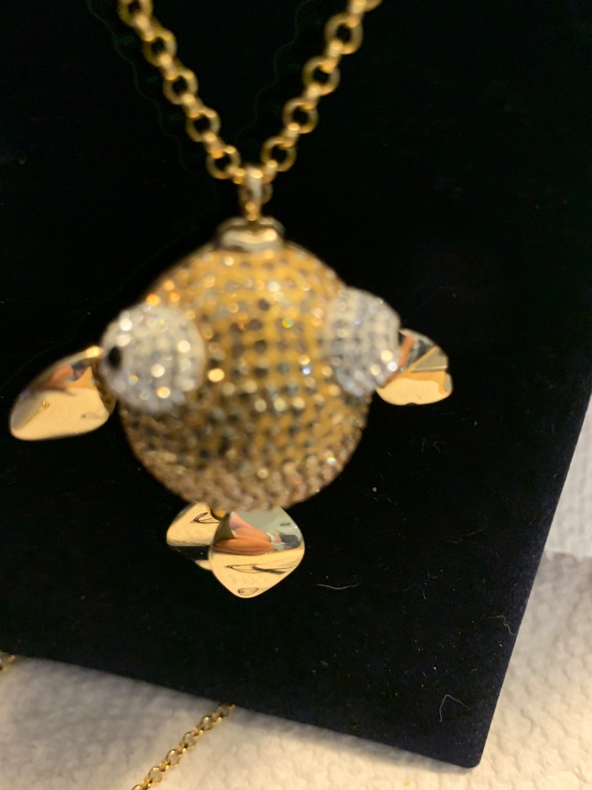 Swarovski Lychee-Goldfish Pendant Long/Large 3D Moving Tail Fins Crystal 1110471