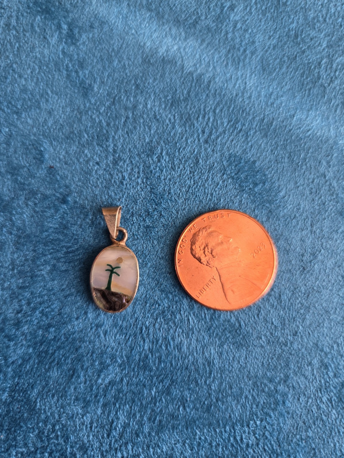 Silver Tone Oval Nature Scenic Charm Pendant with Bail