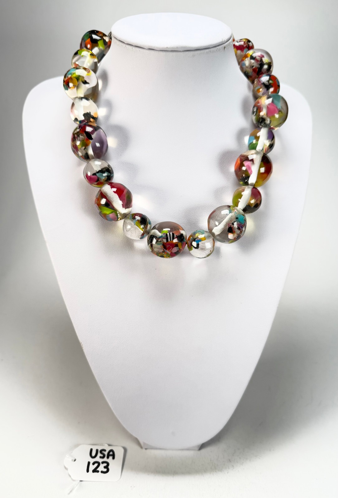 Jackie Brazil “Large spheres” Short Abstract Cascade Necklace 50cm ( N2692 )