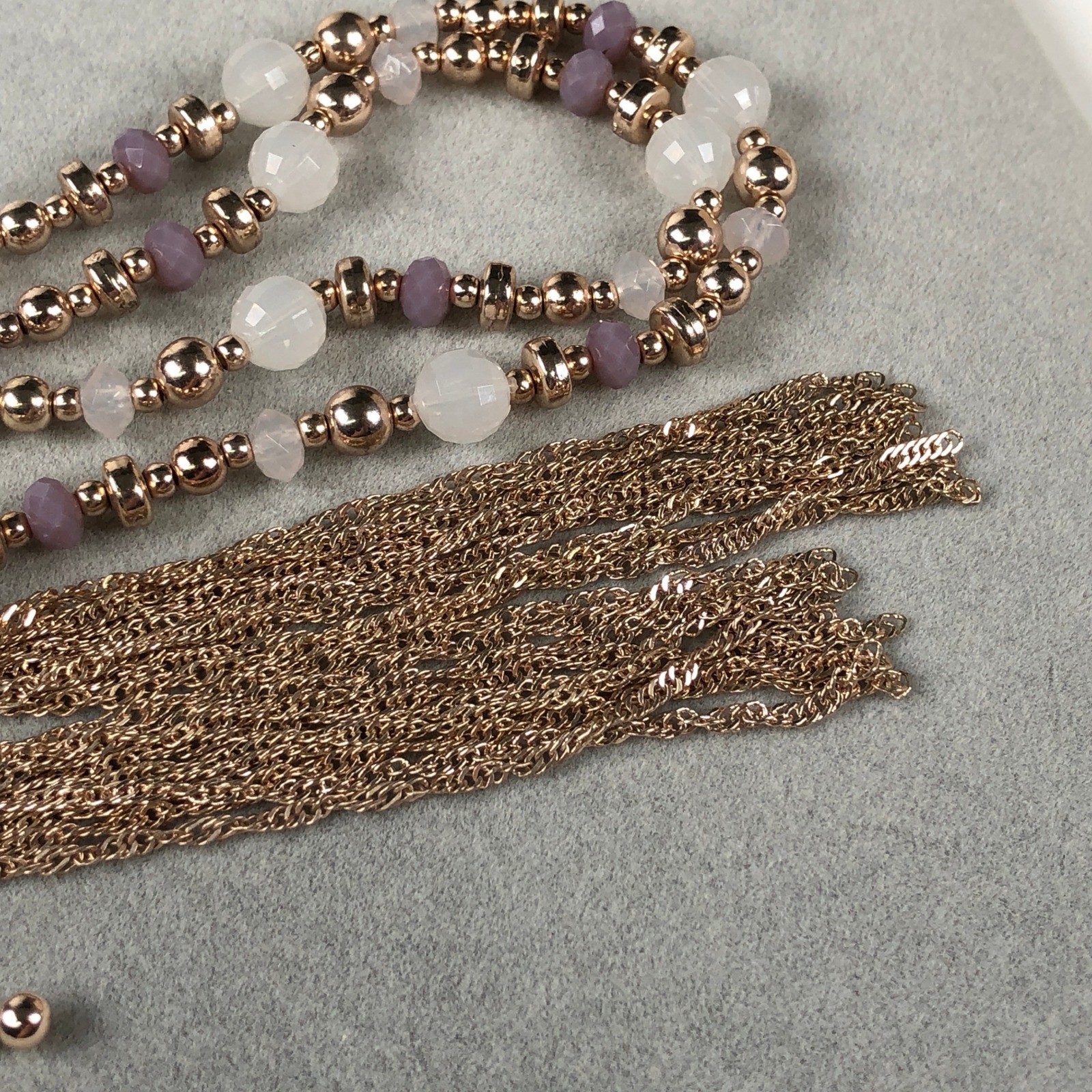 NY New York & Company Flapper Necklace Gold Tone Tassel Pink Glass Beaded Lariat