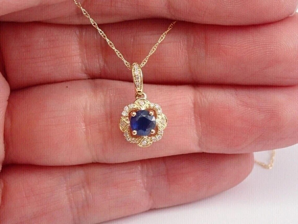 2Ct Round Cut Simulated Blue Sapphire Stunning Pendant In 14k Yellow Gold Plated