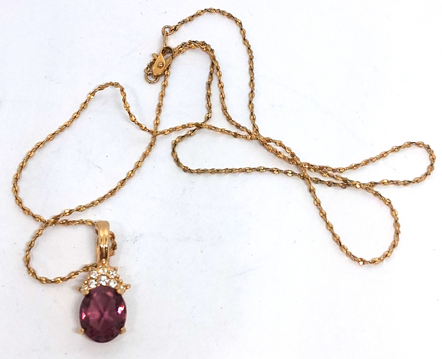 Vintage Roman Gold Tone Pendant w/ Purple & White Glass Stones 24″ Necklace