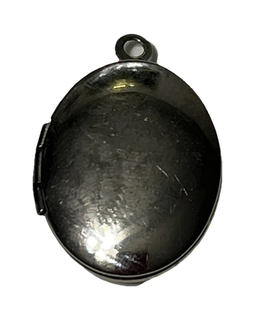 Silver Tone Photo Locket Oval