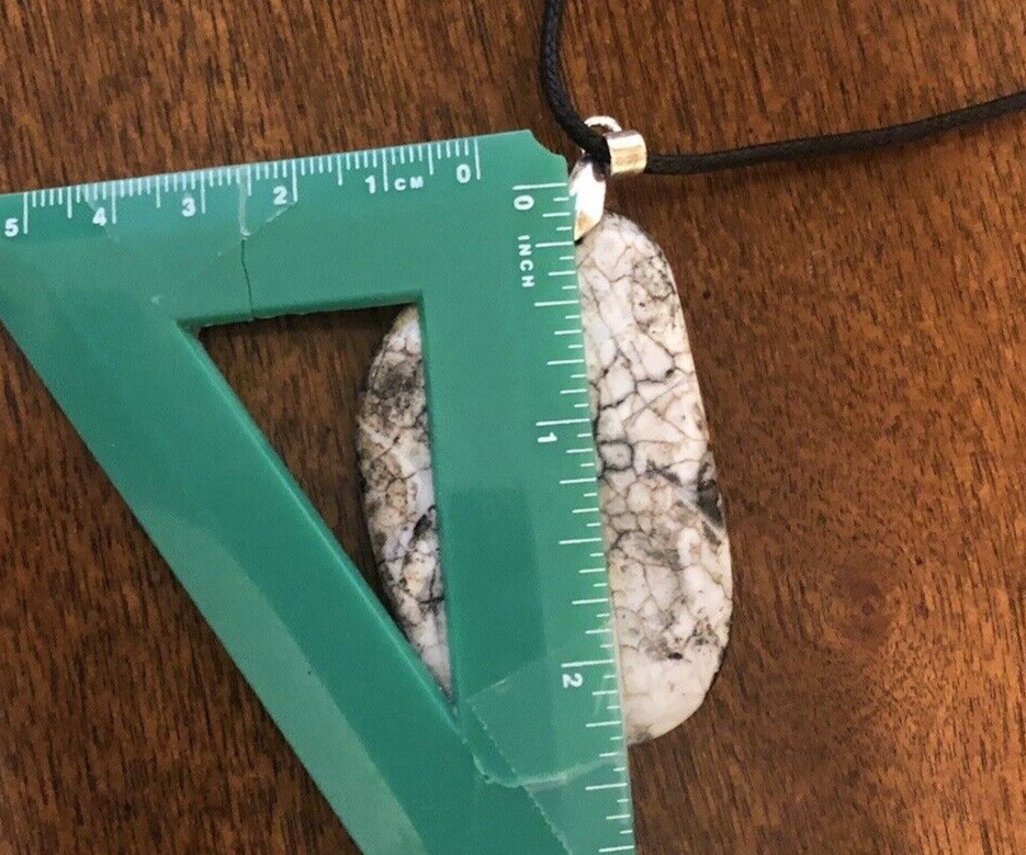 TALISMAN OF HOWLITE GORGEOUS PENDANT NECKLACE/FREE GIFT BOX