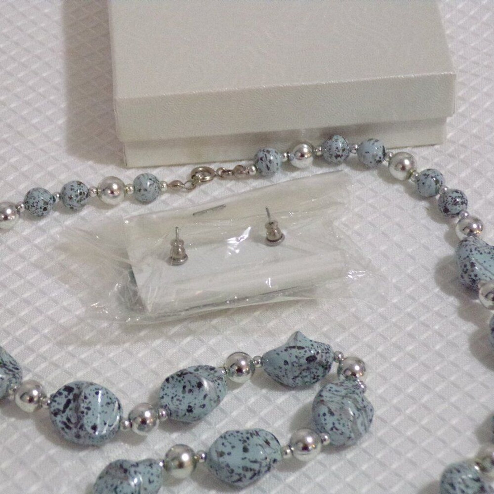 Women’s Necklace Blue w/Black & Gray Specks w/Silver Accents & Earrings to Match
