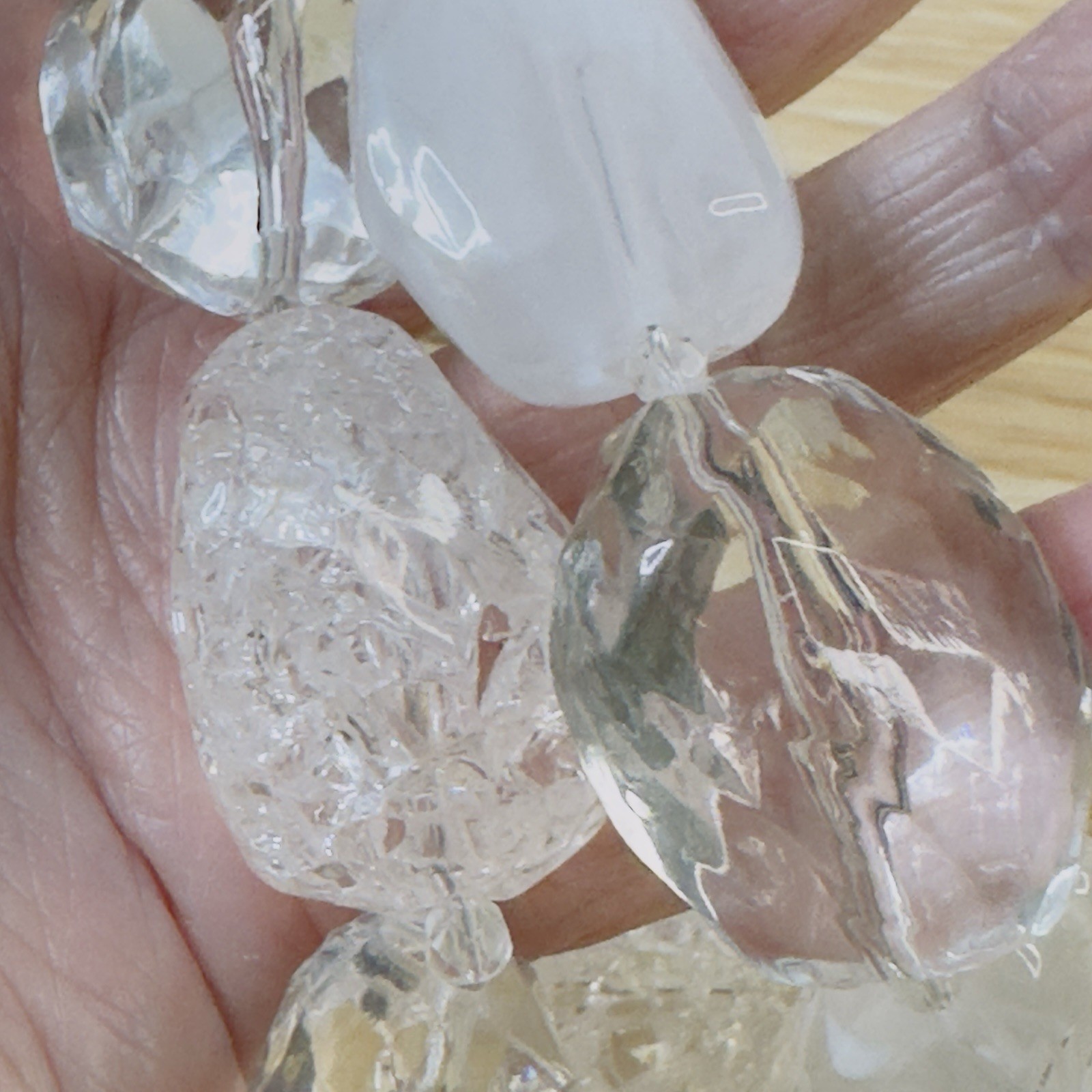 Graziano Beaded Necklace Chunky Clear Lucite Graduated RJC Statement 17 – 20″