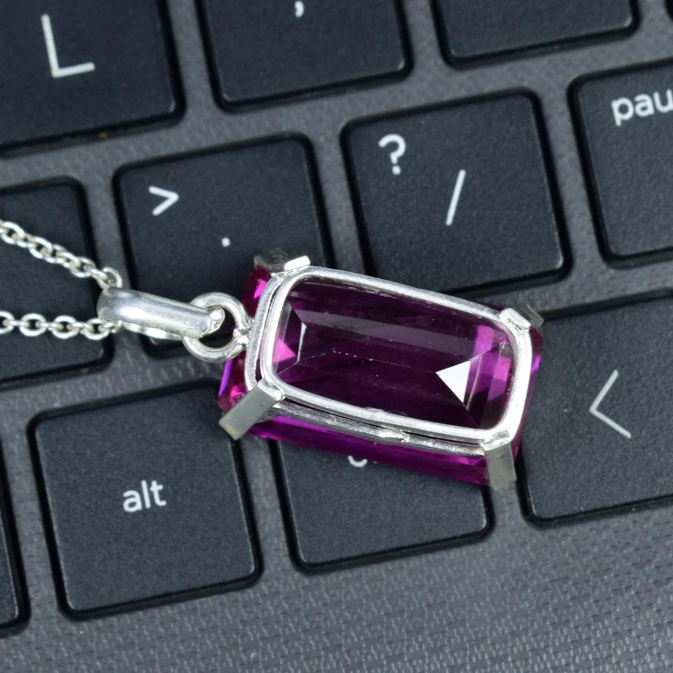 Natural Certified 28 Ct Pink Sapphire Loose Gemstone 925 Solid Silver Pendant