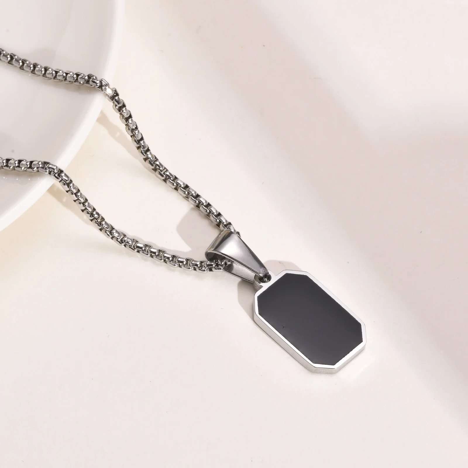 Men Stainless Steel Military Dog Tag Pendant Necklace Box Chain Jewelry Gift New