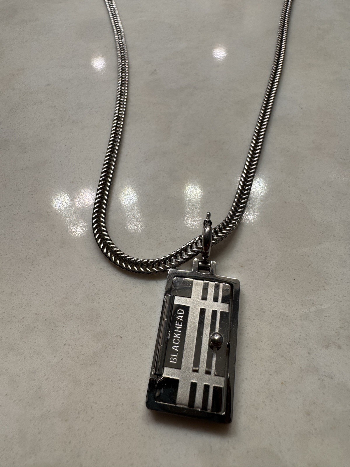 BLACKHEAD Silver Snake Chain Rectangle Locket Pendant Necklace, Herringbone