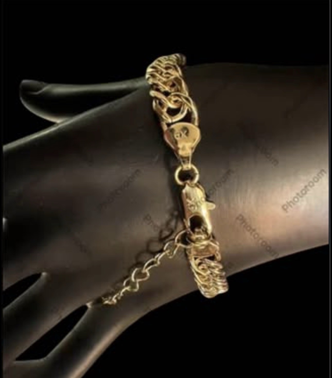 tarnish free. None fades necklace and bracelet 18 inches and has extension